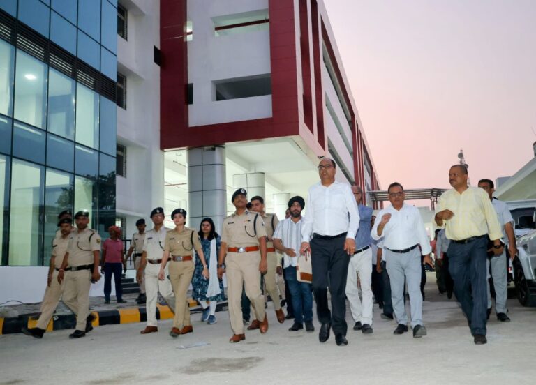 पटना का मल्टीमॉडल हब यात्रियों के लिए बनकर तैयार, जिलाधिकारी ने किया निरीक्षण