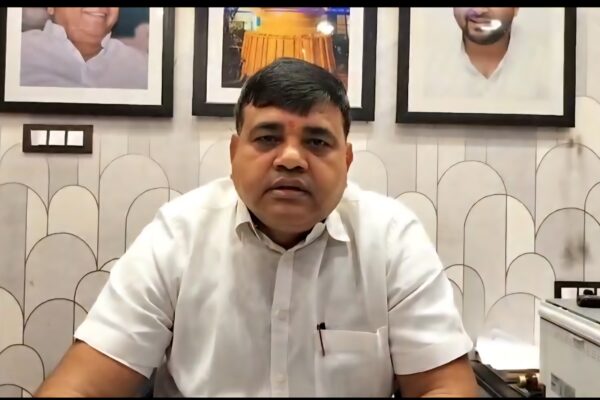 सम्राट "मेरा बाप गद्दार है..." पोस्टर विवाद पर RJD का पलटवार, सम्राट चौधरी पर शक्ति सिंह यादव का तीखा हमला