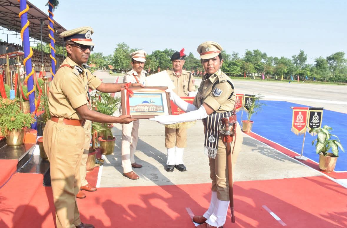 हार पुलिस अकादमी, राजगीर में 26 DSPs का दीक्षांत समारोह संपन्न: पौरुष अग्रवाल ने जीते कई सम्मान