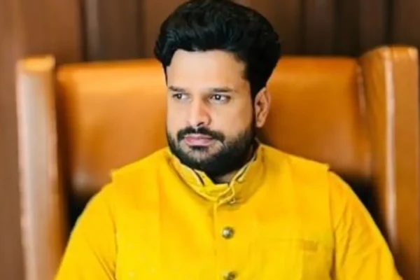 भोजपुरी गायक रितेश पांडे का चुनावी मैदान में फिर से आगाज, भभुआ विधानसभा से लड़ने का ऐलान