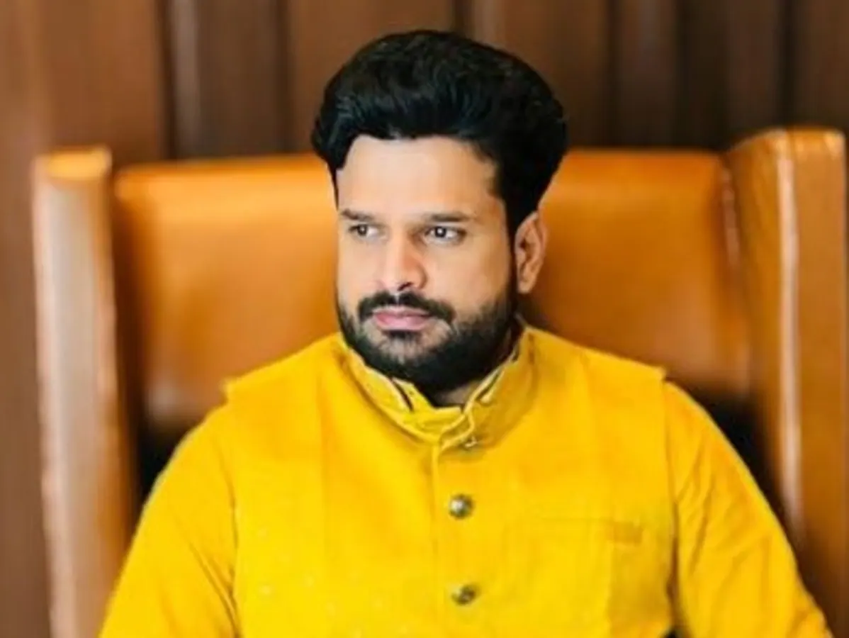 भोजपुरी गायक रितेश पांडे का चुनावी मैदान में फिर से आगाज, भभुआ विधानसभा से लड़ने का ऐलान