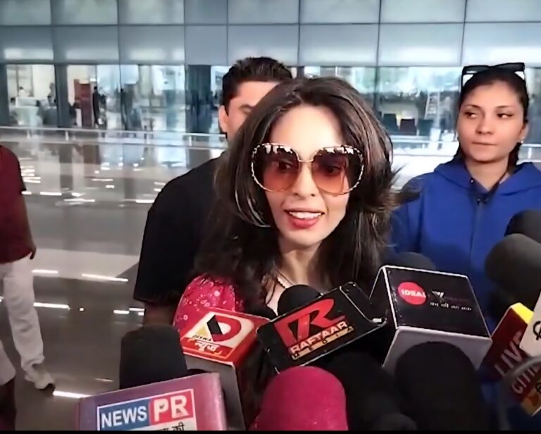 मल्लिका शेरावत पहली बार पटना पहुंचीं, एयरपोर्ट देखकर हुईं हैरान, खाने और रवि किशन की तारीफ